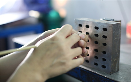 ���迪������ƽ̨-����(�й�)_���Ͽ�������ƽ̨-����(�й�)ע�ܼӹ�������absע�ܼ���ô�������ӹ����ȣ�